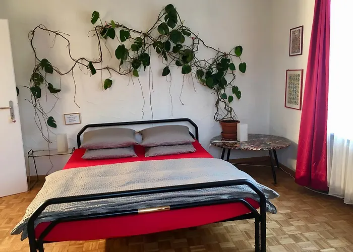 Dakini's Bed & Breakfast